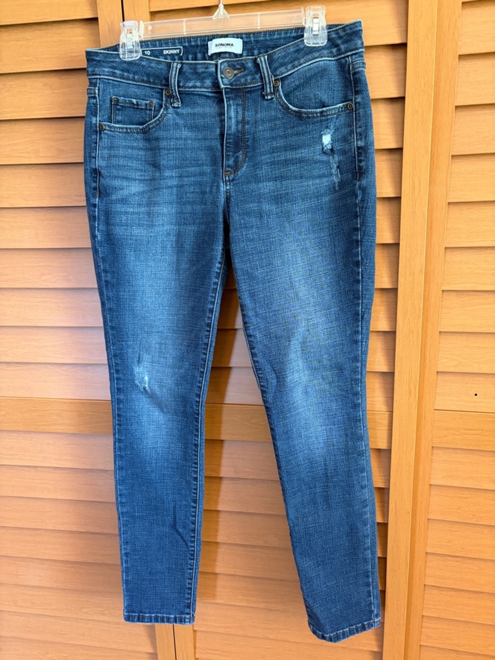 Sonoma Women's Skinny Jeans in Dark Blue Wash